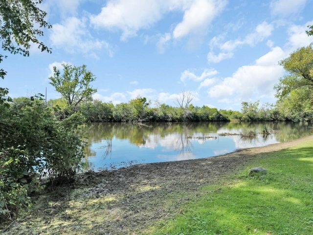 104 Clark STREET, Burlington, WI 53105