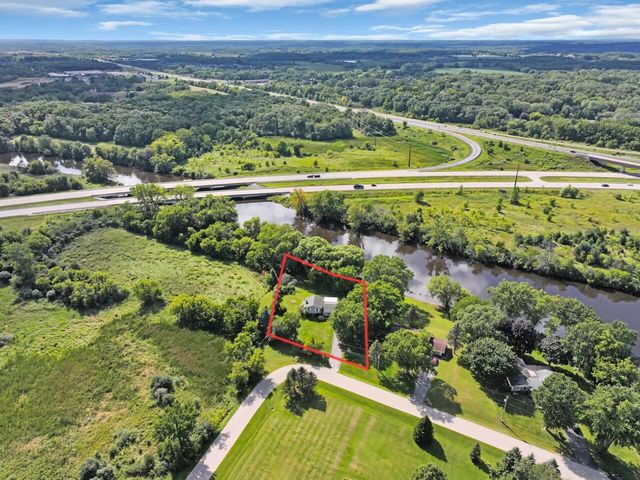 104 Clark STREET, Burlington, WI 53105