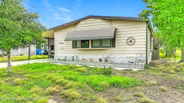 7386 Highpoint Boulevard, Brooksville, FL 34613