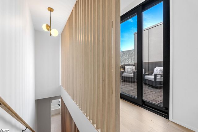 12 Elizabeth Street, Greenville, SC 29609