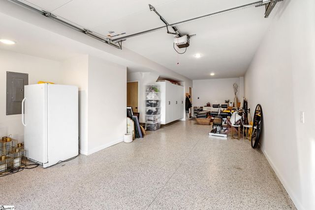 12 Elizabeth Street, Greenville, SC 29609