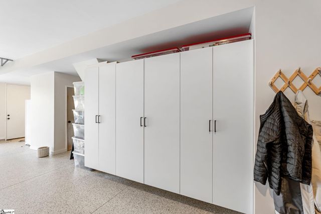 12 Elizabeth Street, Greenville, SC 29609