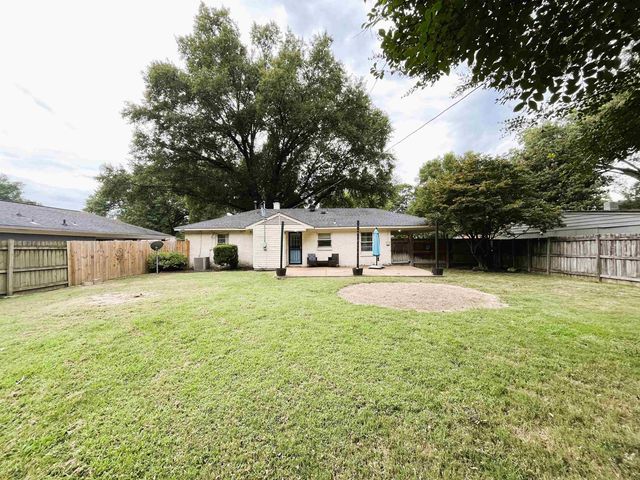 1570 DEARING RD, Memphis, TN 38117