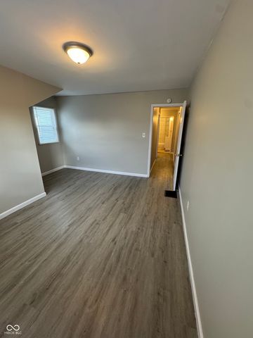 401 Wallace Avenue, Indianapolis, IN 46201