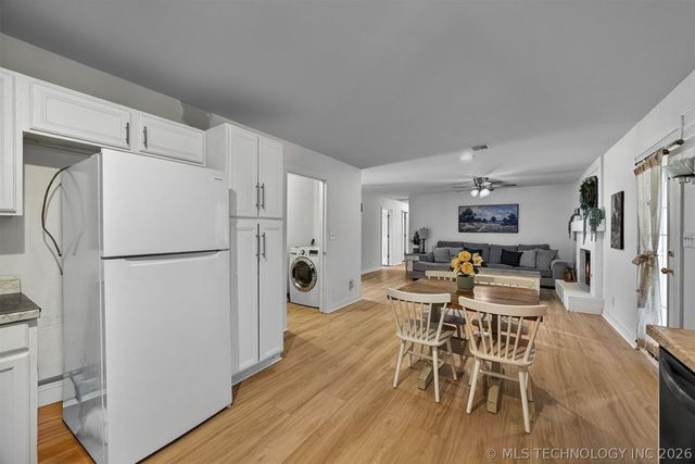 9812 N 105th East Avenue, Owasso, OK 74055