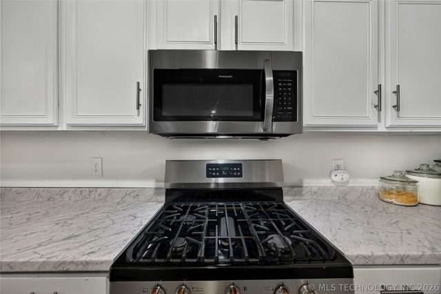 9812 N 105th East Avenue, Owasso, OK 74055