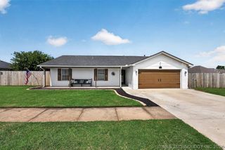 9812 N 105th East Avenue, Owasso, OK 74055