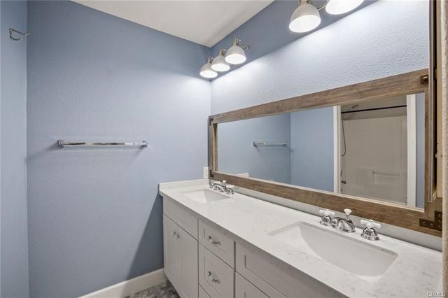 30840 Point Woods Court, Temecula, CA 92591