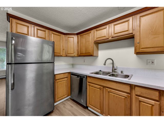 2117 KAUFFMAN Ave, Vancouver, WA 98660