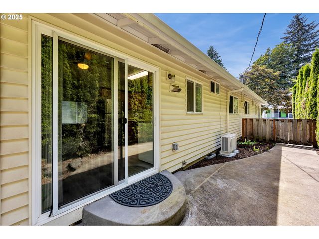 2117 KAUFFMAN Ave, Vancouver, WA 98660
