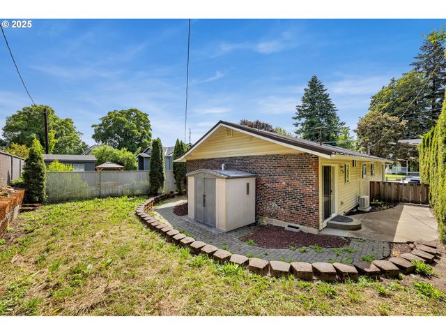 2117 KAUFFMAN Ave, Vancouver, WA 98660