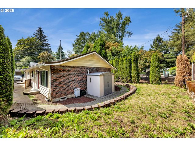 2117 KAUFFMAN Ave, Vancouver, WA 98660