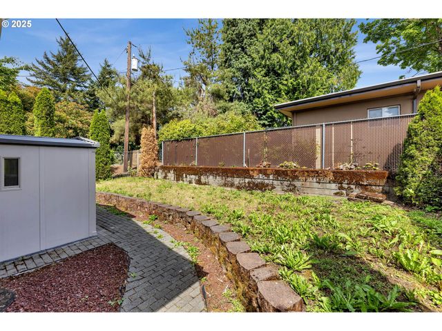 2117 KAUFFMAN Ave, Vancouver, WA 98660