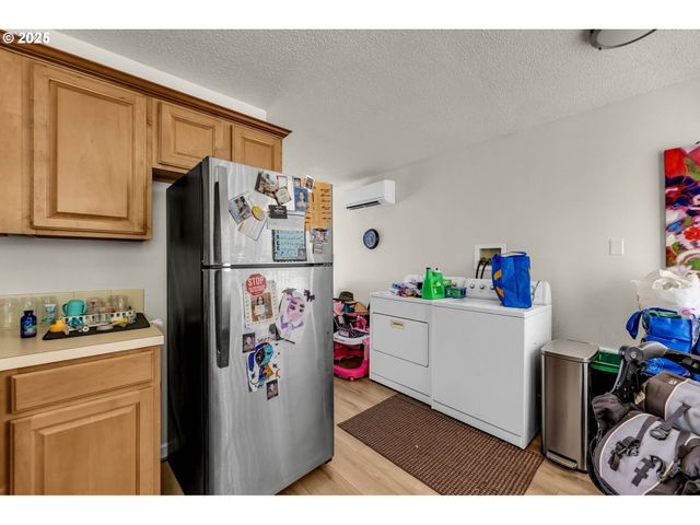 2117 KAUFFMAN Ave, Vancouver, WA 98660