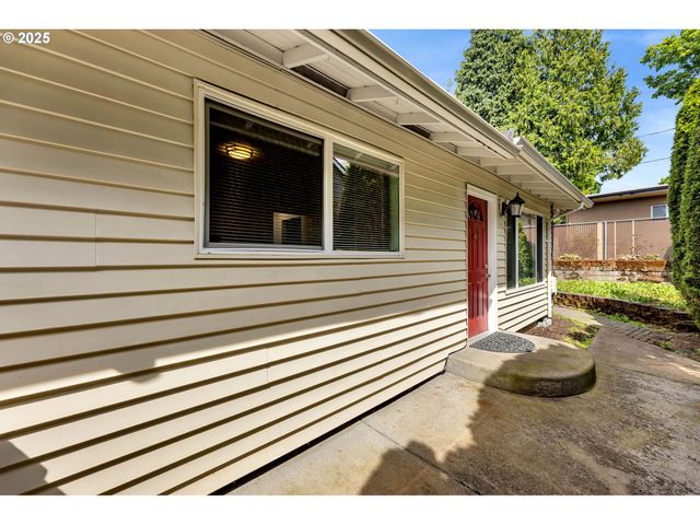 2117 KAUFFMAN Ave, Vancouver, WA 98660