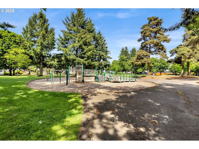 2117 KAUFFMAN Ave, Vancouver, WA 98660