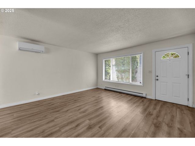 2117 KAUFFMAN Ave, Vancouver, WA 98660