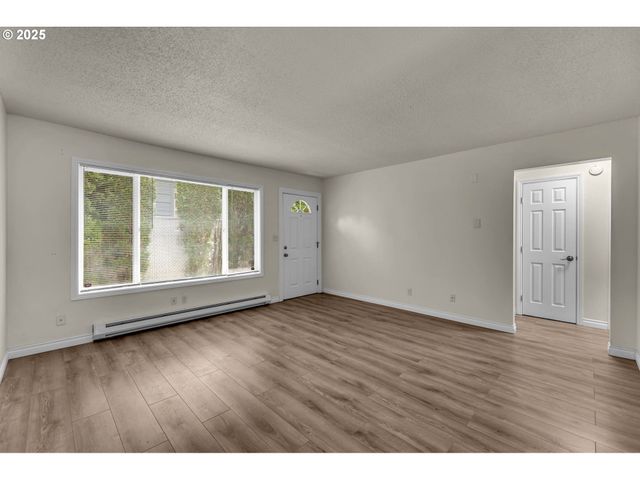 2117 KAUFFMAN Ave, Vancouver, WA 98660