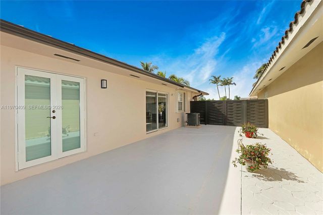 11371 SW 146th Ct, Miami, FL 33186