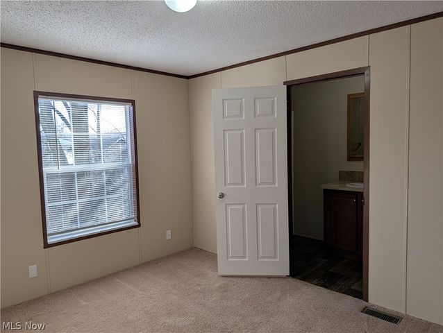 230 Cedar Brook Drive, Elyria, OH 44035