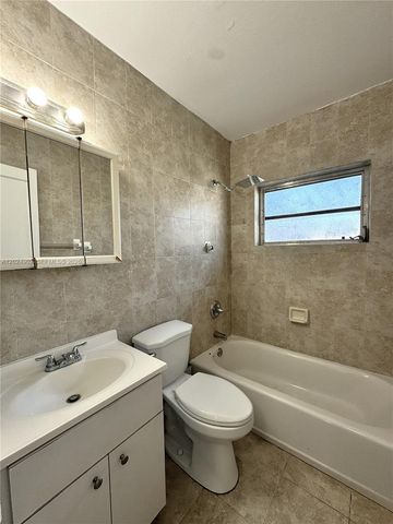 5353 SW 6th St -, Miami, FL 33134