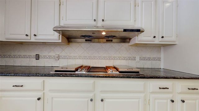 13110 Waldemere Drive, Houston, TX 77077