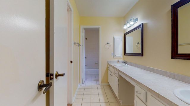 13110 Waldemere Drive, Houston, TX 77077