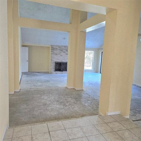 13110 Waldemere Drive, Houston, TX 77077