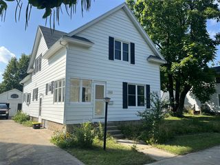 432 S Lincoln Street, Portland, MI 48875