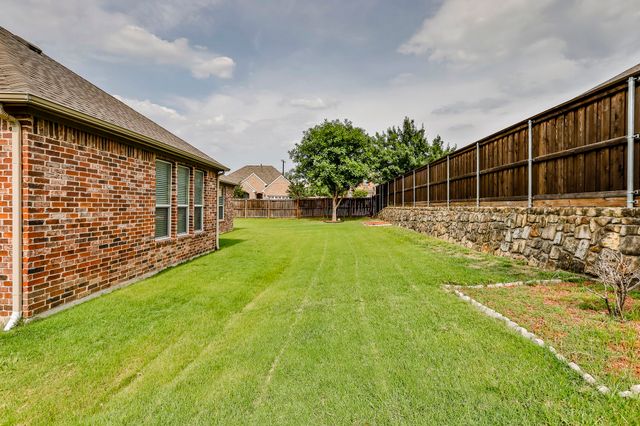 223 Aspen Lane, Frisco, TX 75036