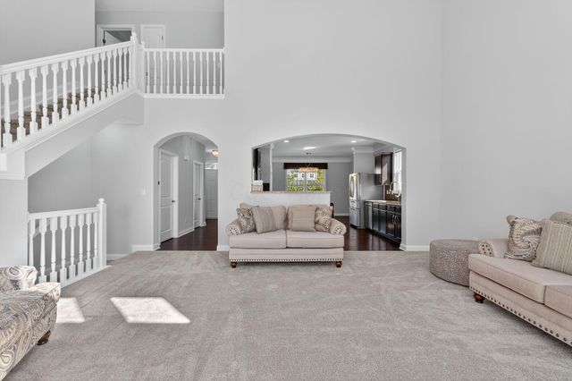 327 Rockmill Street, Delaware, OH 43015