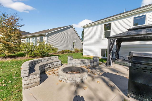 327 Rockmill Street, Delaware, OH 43015