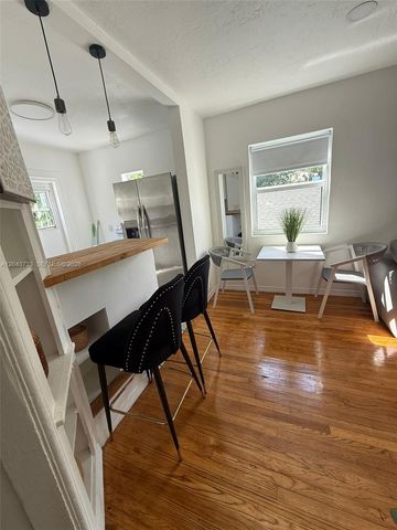 528 NE 70th Street Top, Miami, FL 33138