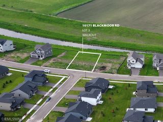 10171 Blackmoor Road, Woodbury, MN 55129