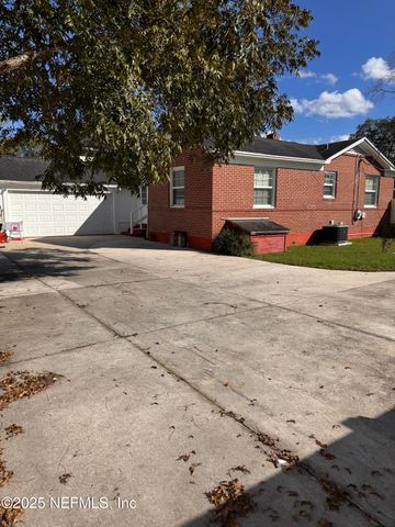 3033 HARBISON Street, Jacksonville, FL 32218