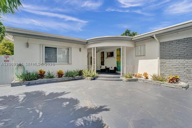 1750 71st St, Miami Beach, FL 33141