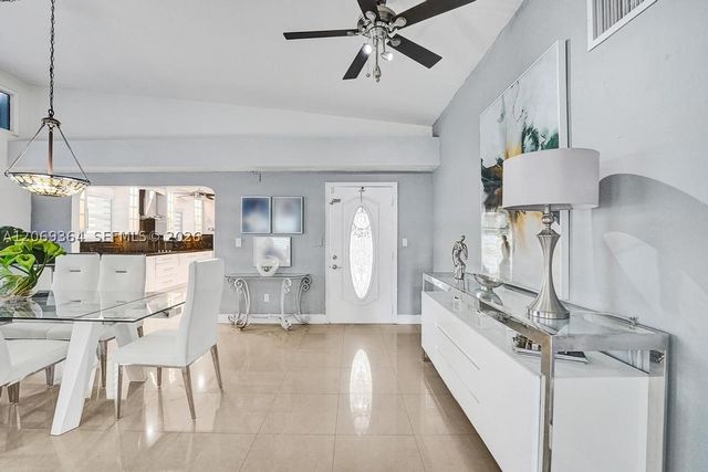 1750 71st St, Miami Beach, FL 33141