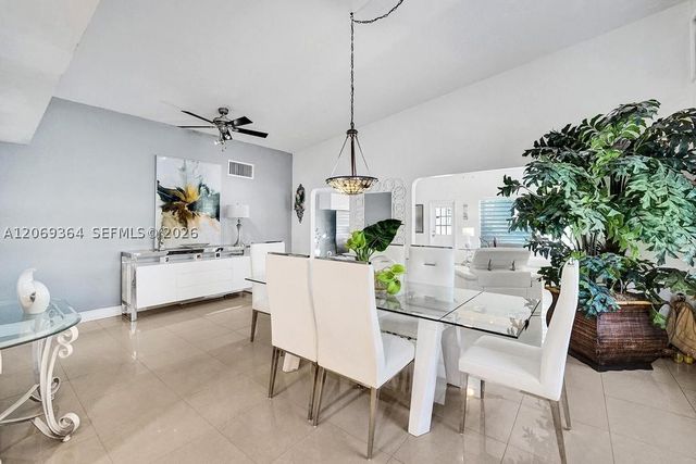 1750 71st St, Miami Beach, FL 33141