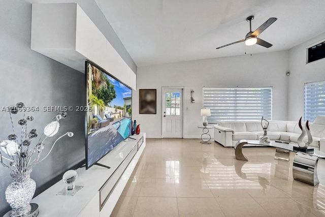1750 71st St, Miami Beach, FL 33141
