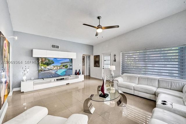 1750 71st St, Miami Beach, FL 33141