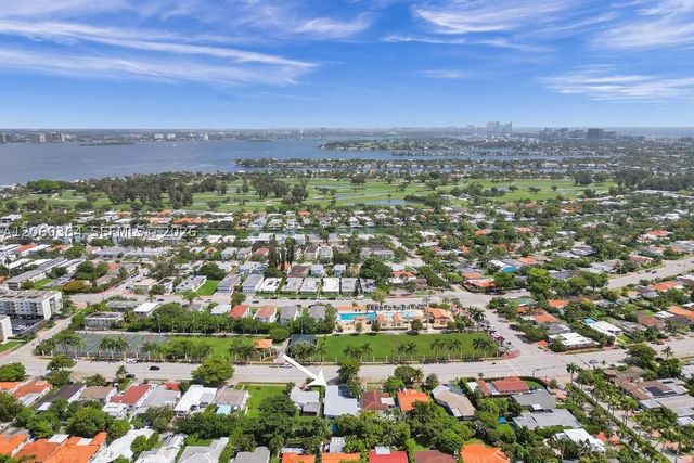 1750 71st St, Miami Beach, FL 33141
