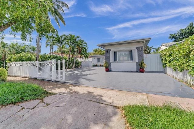 1750 71st St, Miami Beach, FL 33141