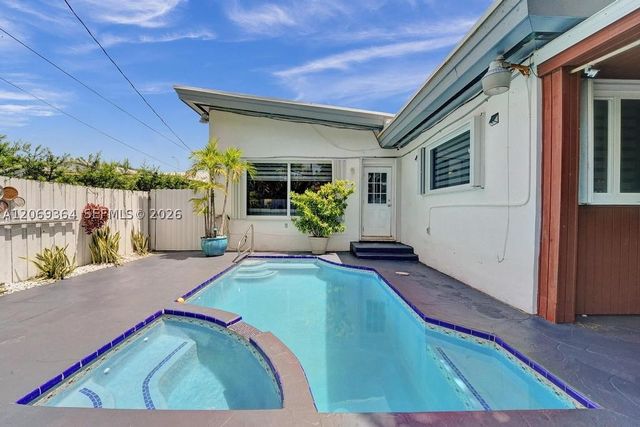 1750 71st St, Miami Beach, FL 33141