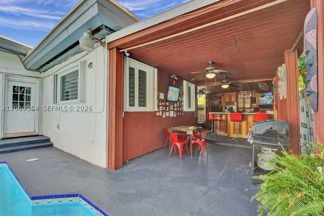 1750 71st St, Miami Beach, FL 33141