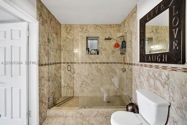 1750 71st St, Miami Beach, FL 33141