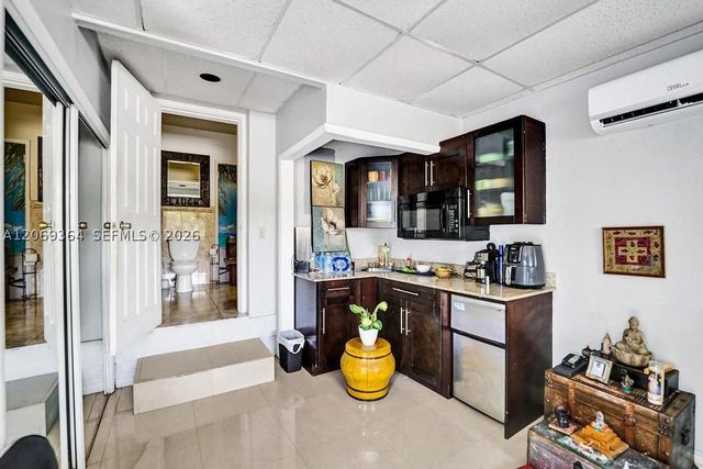 1750 71st St, Miami Beach, FL 33141