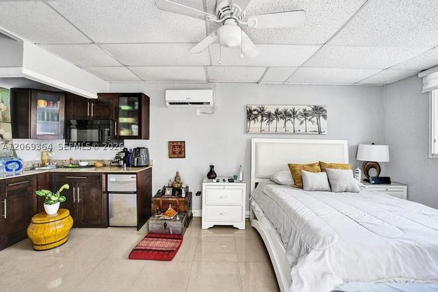 1750 71st St, Miami Beach, FL 33141