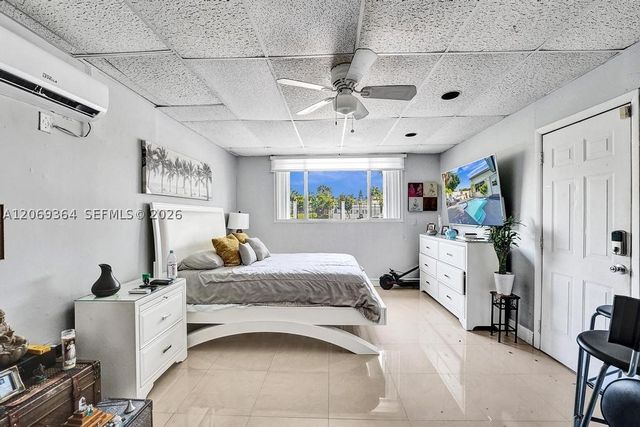 1750 71st St, Miami Beach, FL 33141
