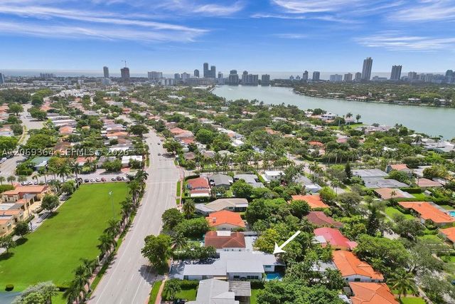 1750 71st St, Miami Beach, FL 33141
