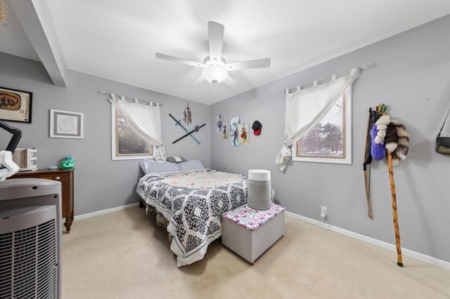 400 E Old Shakopee Road, Bloomington, MN 55420